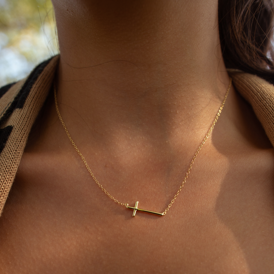 Eileen Cross Necklace // 14kt Gold Vermeil – Sisterberry & Co.™