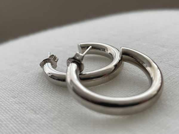 Mini Hannah Hoops // Sterling Silver