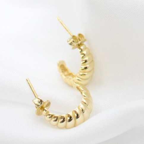 Vanessa Croissant Earrings // 14k Gold Vermeil